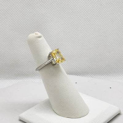 Brand New Sterling Silver 925 Yellow Gemstone Ring Brand New Sterling Silver 925 Yellow Gemstone Ring