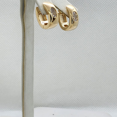Brand New Brazilian 18k Gold Filled White Gemstone Huggy Earrings Brand New Brazilian 18k Gold Filled White Gemstone Huggy Earrings