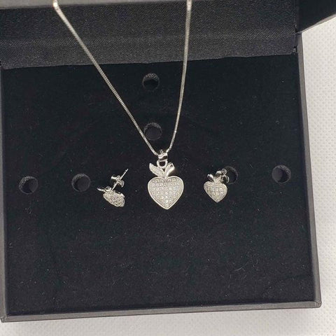 Brand New Sterling Silver 925 Apple Heart earrings and Necklace