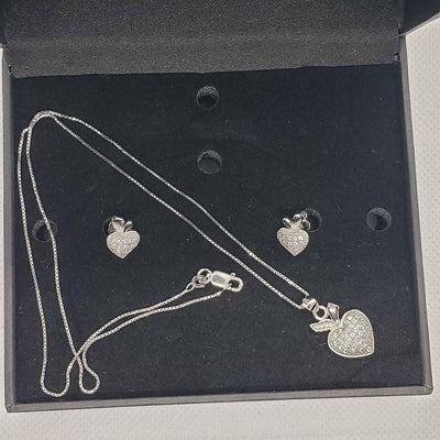 Brand New Sterling Silver 925 Apple Heart earrings and Necklace