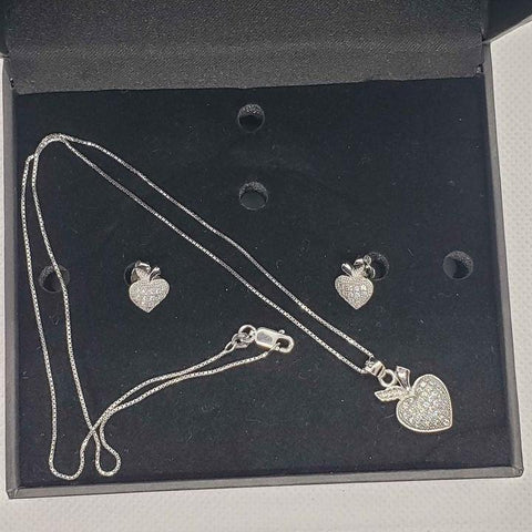 Brand New Sterling Silver 925 Apple Heart earrings and Necklace