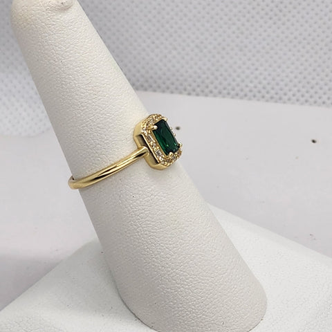 Brand New Sterling Silver 925 Green Gemstone Gold Band Ring