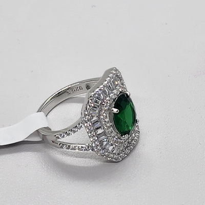 Brand New Sterling Silver 925 Green Gemstone Ring