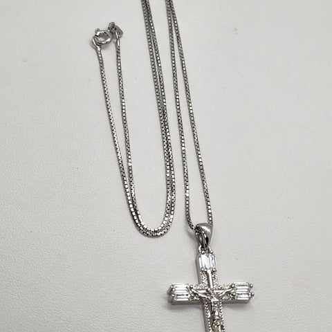 Brand New Sterling Silver 925 Cross Necklace