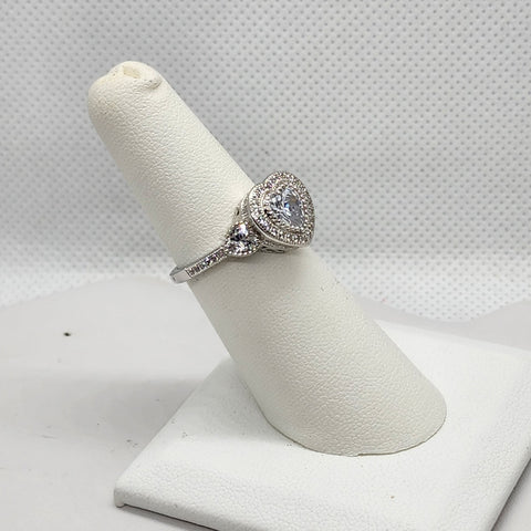 Brand New Sterling Silver 925 Heart Gem Stone Ring