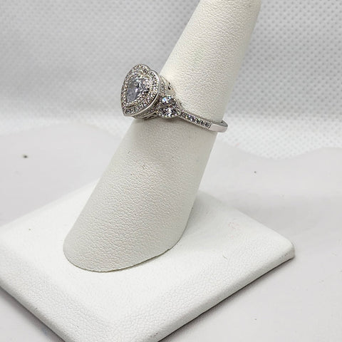 Brand New Sterling Silver 925 Heart Gem Stone Ring