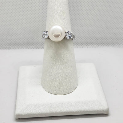 Brand New Sterling Silver 925 Pearl Gemstone Ring