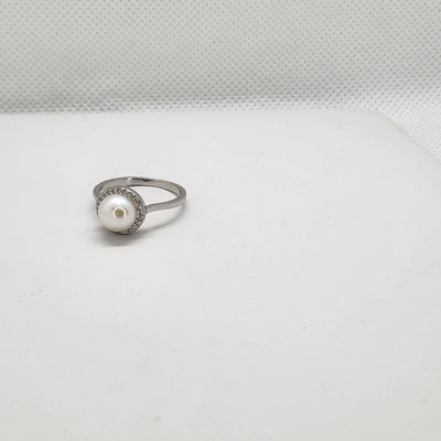 Brand New Sterling Silver 925 Pearl Ring