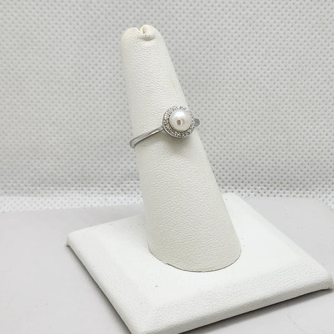 Brand New Sterling Silver 925 Pearl Ring