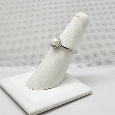 Brand New Sterling Silver 925 Pearl Ring