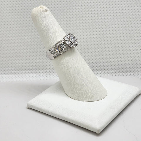 Brand New Sterling Silver 925 Halo design Ring