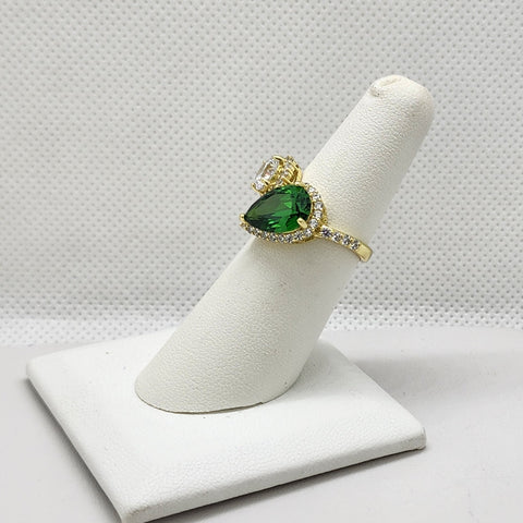 Brand New Sterling Silver 925 Green White Gemstone Ring