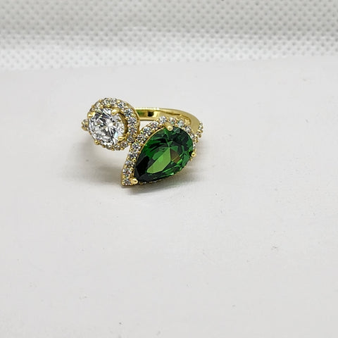 Brand New Sterling Silver 925 Green White Gemstone Ring