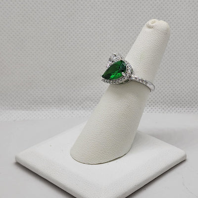 Brand New Sterling Silver 925 Green White Gemstone Ring