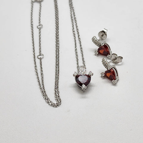 Brand New Sterling Silver 925 Red Heart Gemstone 2pcs Set