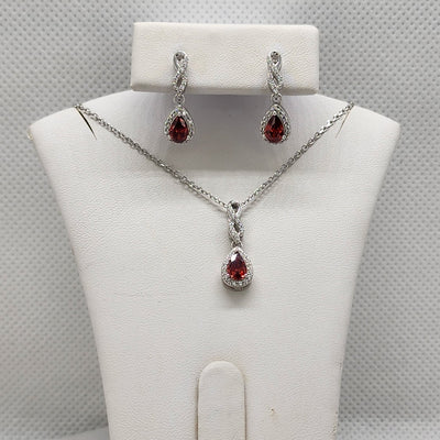 Brand New Sterling Silver 925 Inifinite Red Oval Gemstone 2pcs Set