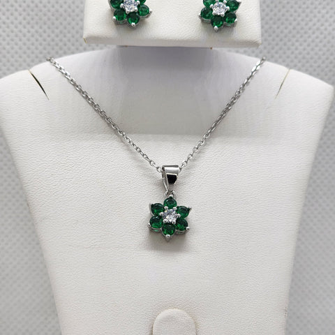 Brand New Sterling Silver 925 Green Gemstone Flower 2pcs Set