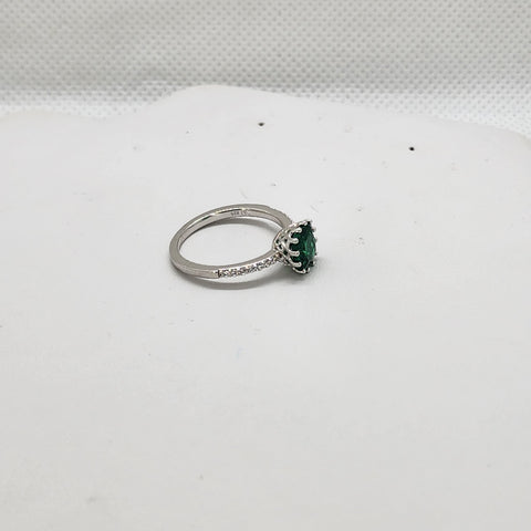 Brand New Sterling Silver 925 Round Green Gemstone Ring