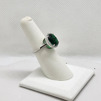 Brand New Sterling Silver 925 Green Gemstone Ring