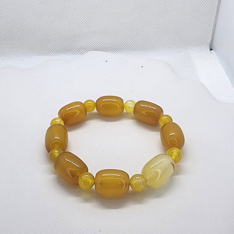 Brand New Yellow Mustard Agate Bracelet