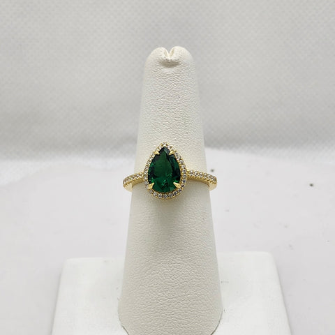 Brand New Sterling Silver 925 Green Tear Drop Ring