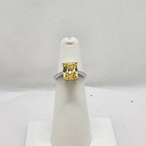 Brand New Sterling Silver 925 Yellow Gemstone Ring