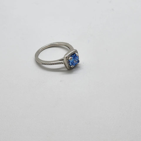 Brand New Sterling Silver 925 Light Blue Gemstone Ring