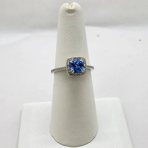 Brand New Sterling Silver 925 Light Blue Gemstone Ring