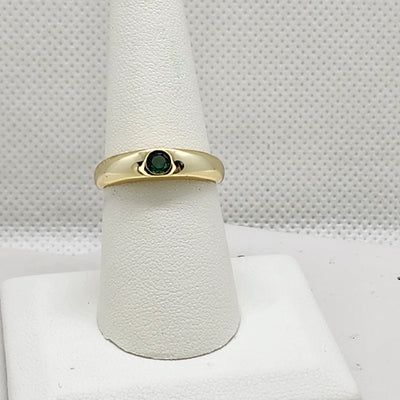 Brand New Sterling Silver 925 Green Gemstone Ring