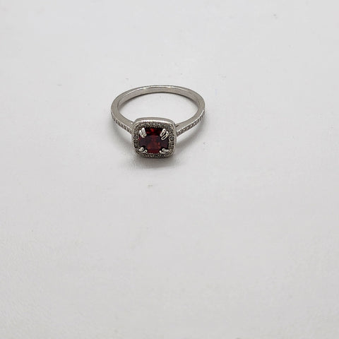 Brand New Sterling Silver 925 Red Gemstone Ring