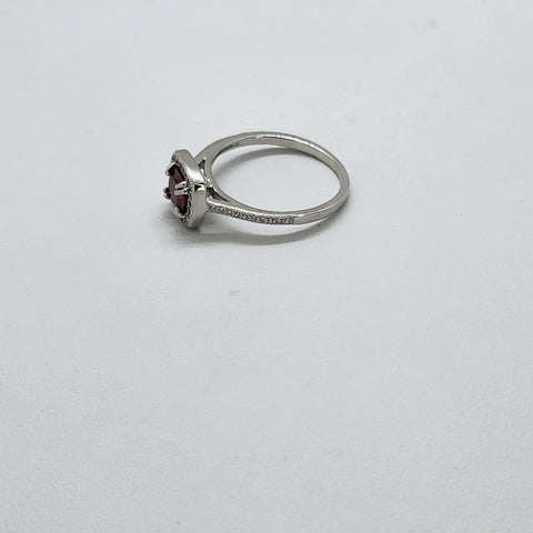 Brand New Sterling Silver 925 Red Gemstone Ring