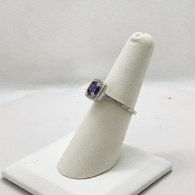 Brand New Sterling Silver 925 Purple Gemstone Ring