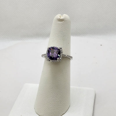 Brand New Sterling Silver 925 Light Purple Gemstone Ring