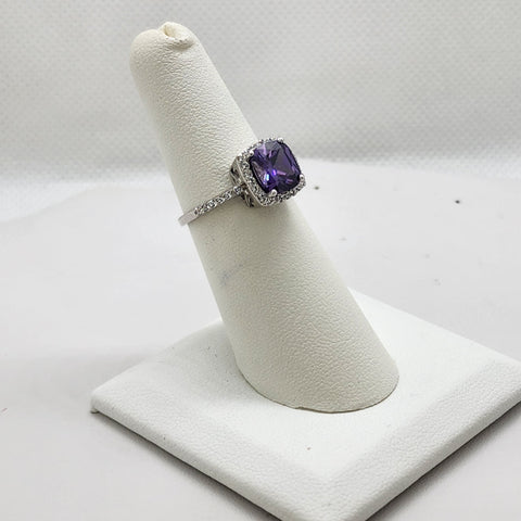 Brand New Sterling Silver 925 Light Purple Gemstone Ring