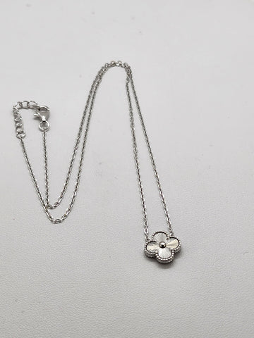 Brand New Sterling Silver 925 One Clover Necklace