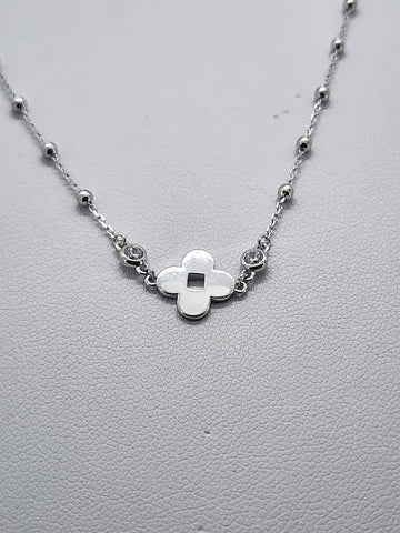 Brand New Sterling Silver 925 Three Clover Beaded Necklace