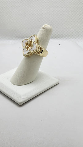 Brand New White Clover Brass Ring