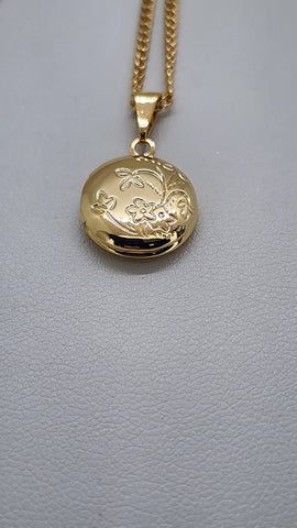 Brand New Brazilian 18k Gold Filled Round Locket Necklace