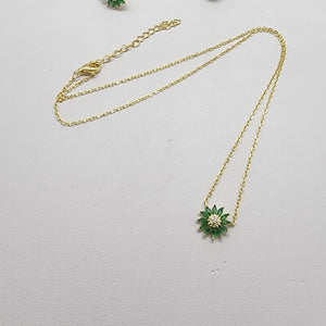 Brand New Strerling Silver 925 Green SunFlower Earrings and Necklace Set