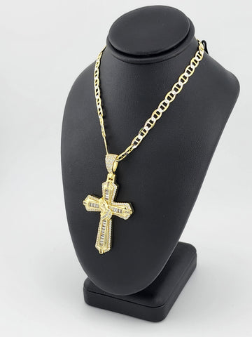 Brand New Sterling Silver 925 Cross with hands Necklace