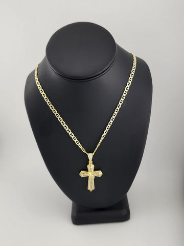 Brand New Sterling Silver 925 Cross with hands Necklace