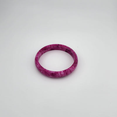 Brand New Pink Agate Bangle Bracelet