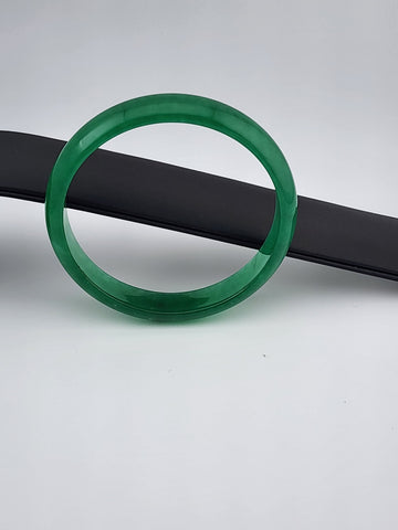 Brand New Jade Bangle Bracelet