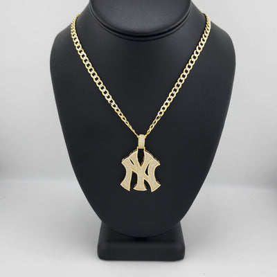 Brand New Sterling Silver 925 New York Yankee Necklace