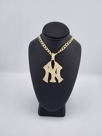 Brand New Sterling Silver 925 New York Yankee Necklace