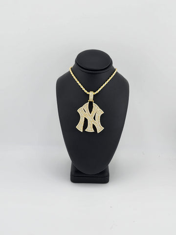 Brand New Sterling Silver 925 New York Yankee Necklace