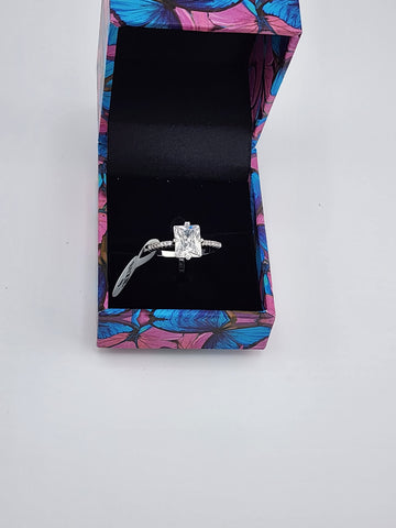 Brand New Gold Plated Rectangle Gemstone Cz Stones Ring