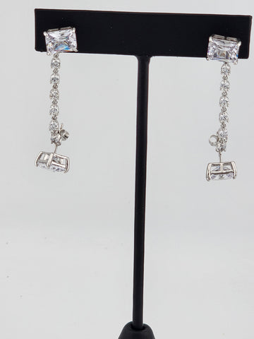 Brand New Sterling Silver 925 2 gemstones cz earrings