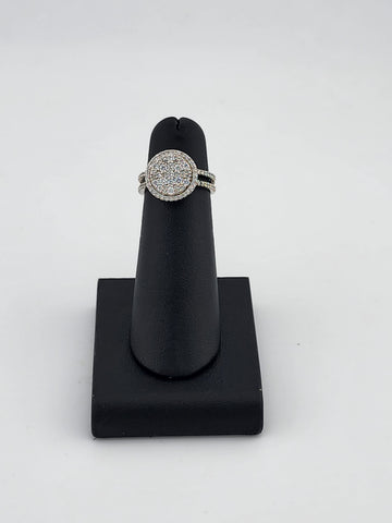 Sterling Silver 925 Ring – Elegant Round Design with Sparkling CZ Stones, Brand New