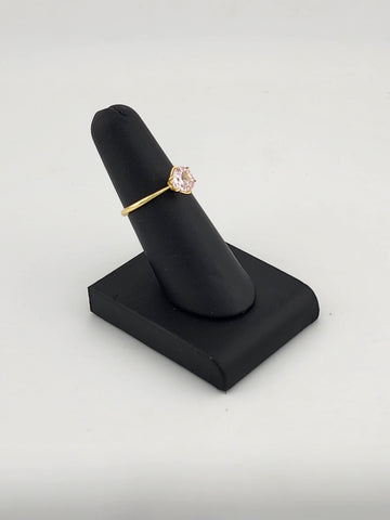 Sterling Silver 925 Ring with Vibrant Yellow Gemstone – Elegant & Timeless Design